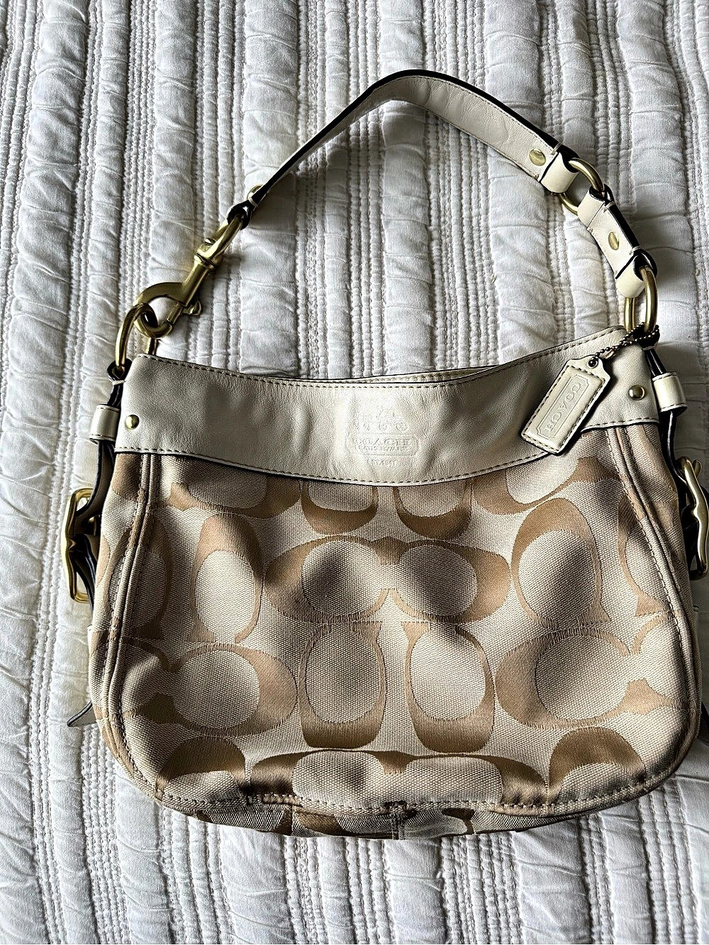 Coach Zoe Medium Hobo Shoulder Bag Cream & Brown